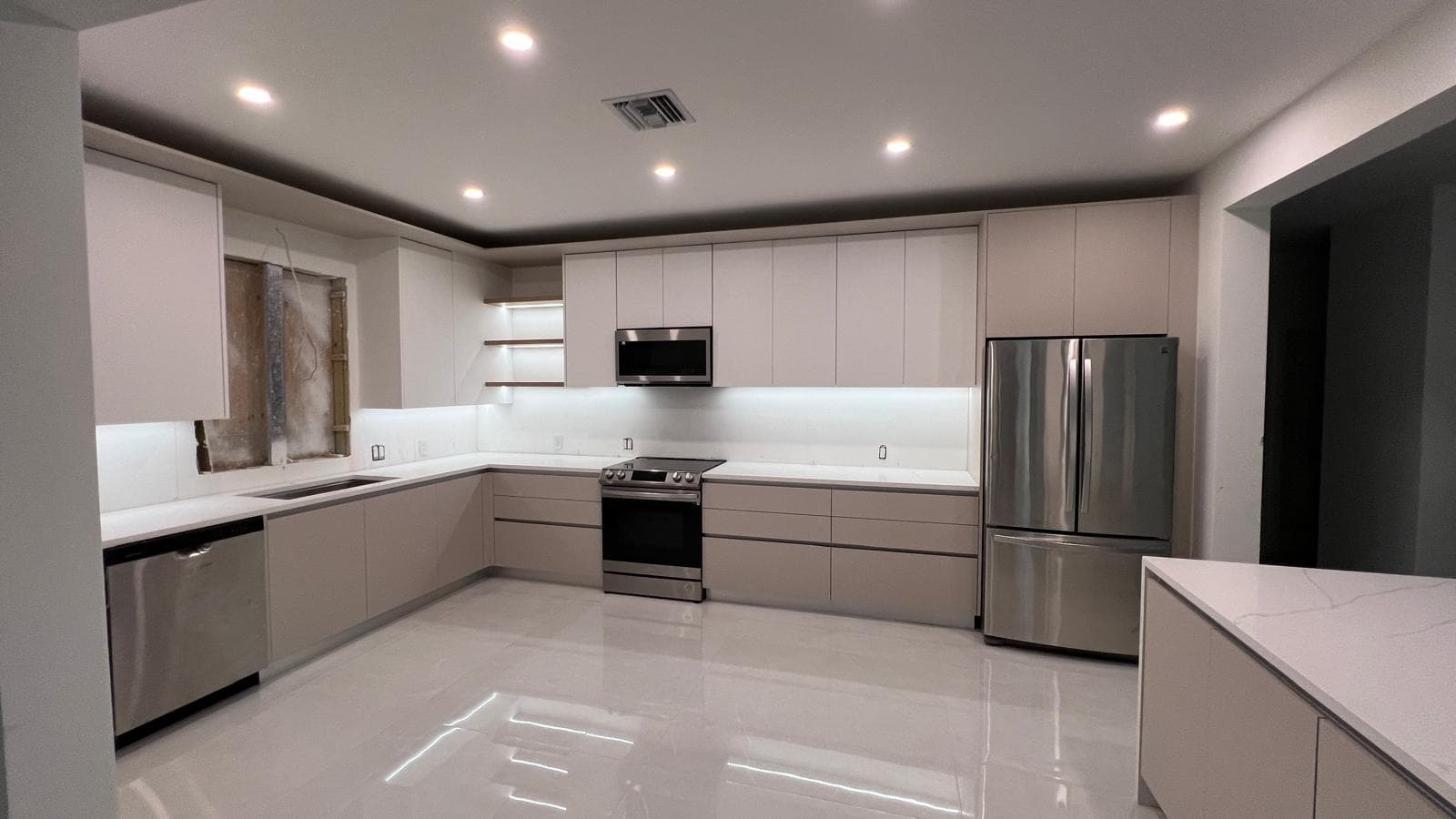 Minimal Kitchen Suite
